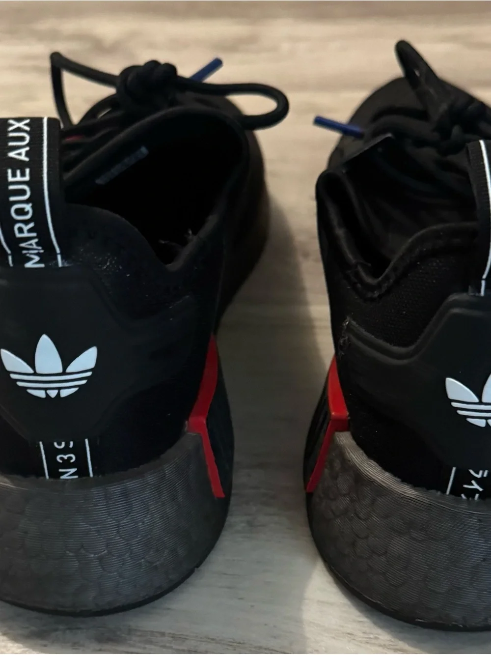 EUC Adidas | NMD R1 Black | sz 9.5 - Picture 3 of 7